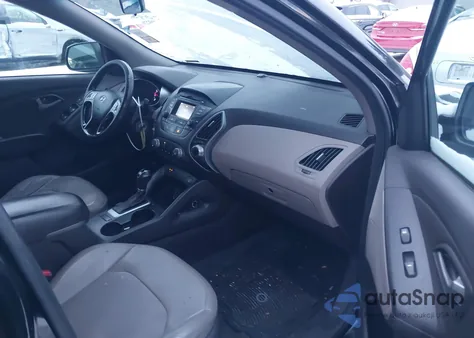 2014 Hyundai Tucson Se z USA, uszkodzony, nr VIN KM8JUCAG6EU831505